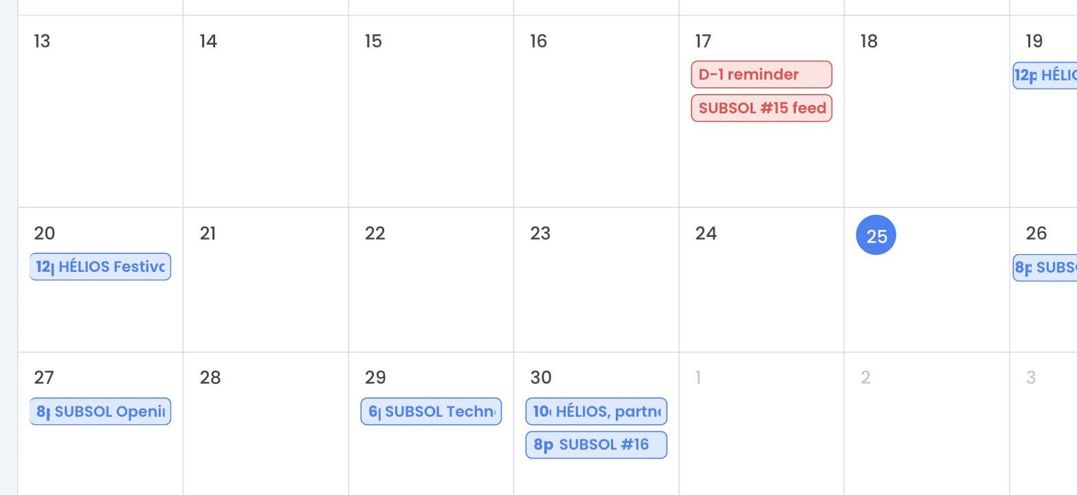 Calendar in month view, end of September 2026: blue blocks for the events (HÉLIOS Festival on the 19th and 20th, SUBSOL Opening Night on the 26th and 27th, SUBSOL Techno Marathon on the 29th, a truncated “HÉLIOS, partne…” and SUBSOL #16 on the 30th), two red automations on the 17th (“D-1 reminder” and a truncated “SUBSOL #15 feed…”) and today, the 25th, circled in blue